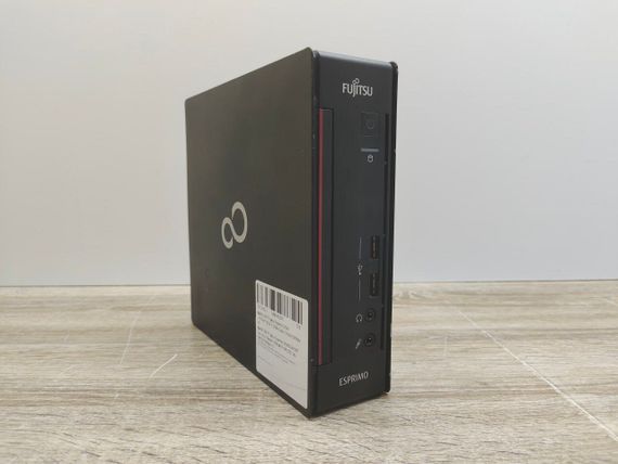 Неттоп Fujitsu Esprimo Q556 USFF / Intel Core i3-6100T (2 (4) ядра по 3.2 GHz) / 8 GB DDR4 / 240 GB SSD / Intel HD Graphics 530 б/у | Зображення 3