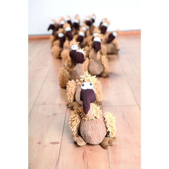 Іграшка Trixie для собак Гриф Густав тканина і плюш 28 см | Зображення 7