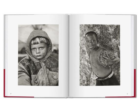 Книга для фотографів Sebastiao Salgado "Children" легендарні фотографи сучасності Себастьян Сальгадо | Зображення 2
