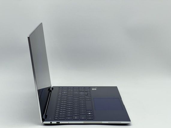 Ультрабук-трансформер Samsung GalaxyBook Flex NP950QCG -K01US / 15.6" (1920x1080) IPS Touch / Intel Core i7-1065G7 (4 (8) ядра по 1.3 - 3.9 GHz) / 12 GB DDR4 / 480 GB SSD / Intel Iris Plus Graphics / WebCam б/у + Подарок Беспроводная мышь HOCO GM28 | Зображення 2