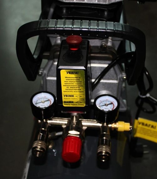 Поршневий повітряний компресор GTM 24 л KABM2024 масляний | Зображення 2