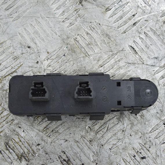 Блок керування склопідйомниками передній лівий Peugeot 307 2001-2008 Блок керування склом Пежо 96531123XT | Зображення 3