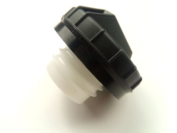 Кришка бензобака Hyundai/KIA, MOBIS (31010j9000) (31010-j9000) | Зображення 1