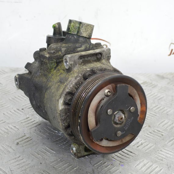 Компресор кондиціонера  Volkswagen VW Caddy II Golf IV Polo Sharan Фольксваген Кадди Гольф Шаран 1K0820803S