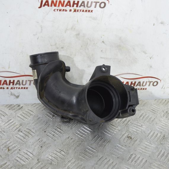 Патрубок інтеркулера 1.8 16V Mercedes C-Class W203 2000-2007 Повітряний патрубок Мерседес в203 A2710900629