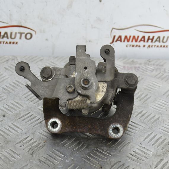 Супорт гальмівний задній правий Peugeot Partner B9 2008-... Пежо Партнер Б9 9803120680 | Зображення 1