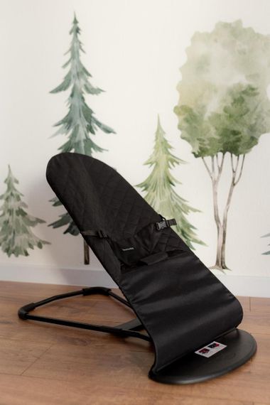 Дитячий шезлонг (крісло-гойдалка)  для новонароджених дуга з іграшками в подарунок Чорний