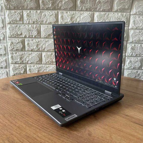 Ноутбук Lenovo Legion 5  2K 165Hz Ryzen 7 7735HS 16Gb SSD 1Tb RTX 4060 Б/В | Зображення 4