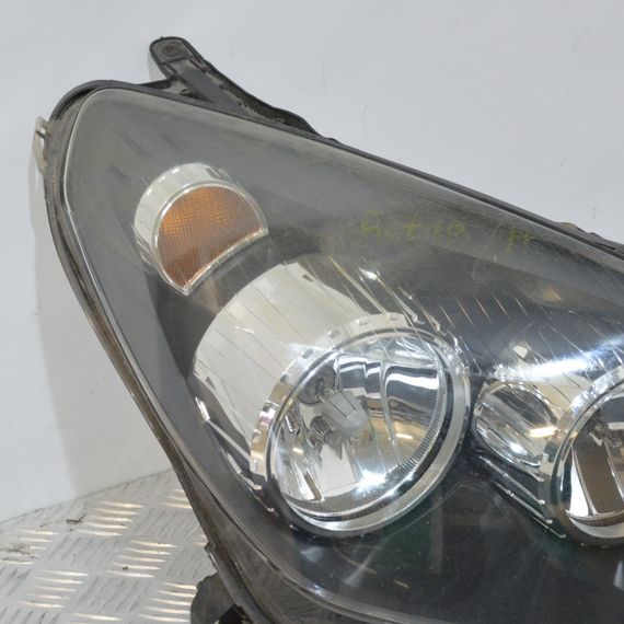 Фара права Opel Astra H III 2004-2010 Фара передня права Опель Астра Н 24451033 | Зображення 1