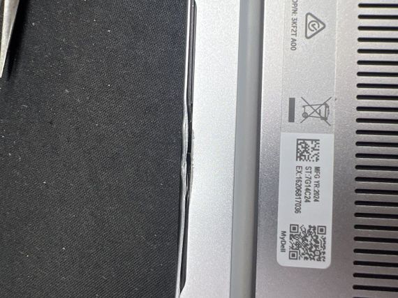 Ігровий ноутбук Б-клас Dell Inspiron 16 Plus 7640 / 16" (2560x1600) IPS / Intel Core Ultra 7 155H (16 (22) ядер по 1.4 - 4.8 GHz) / 16 GB DDR5 / 480 GB SSD NVMe / nVidia GeForce RTX 4060, 8 GB GDDR6, 128-bit / WebCam б/в + Подарунок Бездротова миша HOCO | Зображення 6