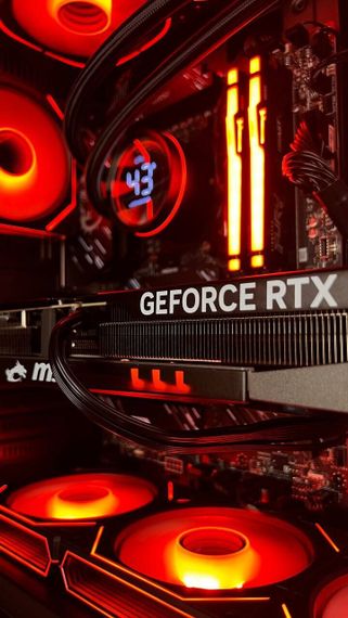 Збірка на замовлення:ігровий ПК GameMax Hype-M Black Tower / AMD Ryzen 7 7800X3D (8 (16) ядер по 4,2 - 5,0 ГГц) / 32 ГБ DDR5 / 1000 ГБ SSD M.2 / nVidia GeForce RTX 5070 Ti, 16 ГБ GDDR7, 256-bit / 850W | Зображення 3