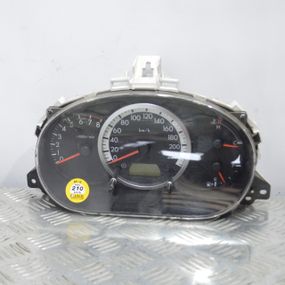Панель приладів Mazda 5 1.8 2005-2010 Спідометр щиток приборка Мазда 5 C23555430