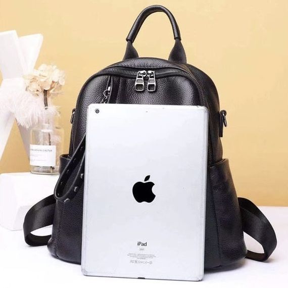 Шкіряний класичний жіночий рюкзак чорний 94083 | Зображення 1