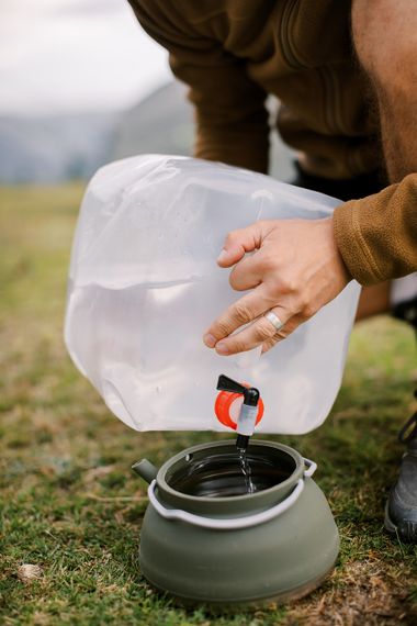 Ємність для води Tribe Water Carrier 15л, каністра трайб складна прозора для походу, дачі, кемпінгу, риболовлі | Зображення 1