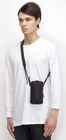 Сумка мужская Ucon Mateo Bag Black черная | Зображення 1