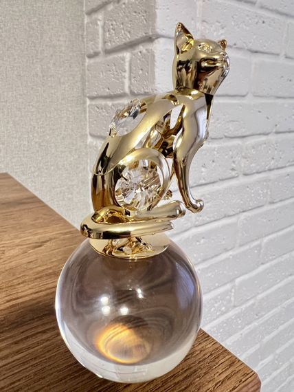 Колекційна фігурка зі стразами Cat Globe 12 см | Зображення 1