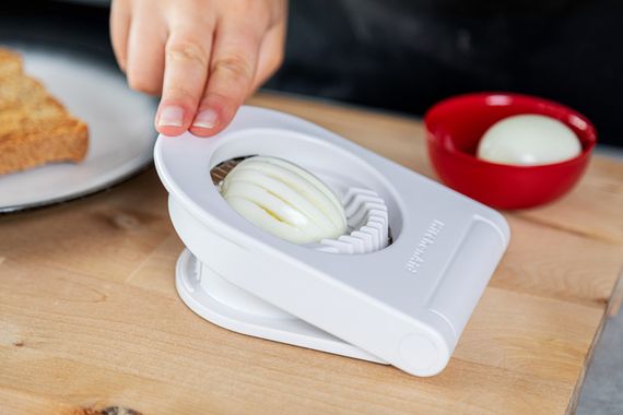 Яйцерезка KitchenAid Universal KQG135OHWHE 15 см белая | Зображення 2