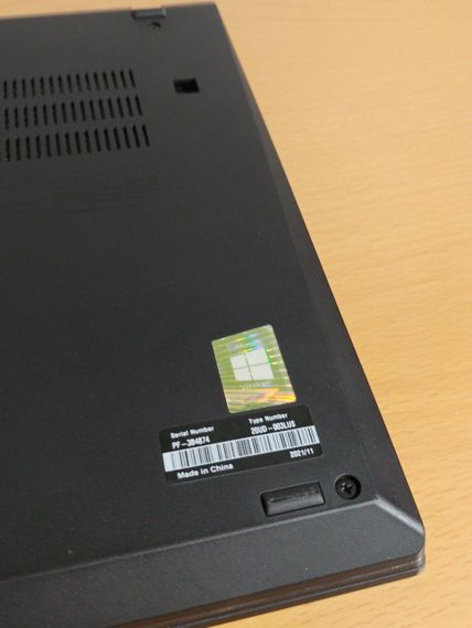 Ультрабук Б-класс Lenovo ThinkPad T14 Gen1 / 14" (1920x1080) IPS Touch / AMD Ryzen 5 Pro 4650U (6 (12) ядра по 2.1 - 4.0 GHz) / 16 GB DDR4 / 120 GB SSD / AMD Radeon RX Vega 6 / WebCam б/у | Зображення 8