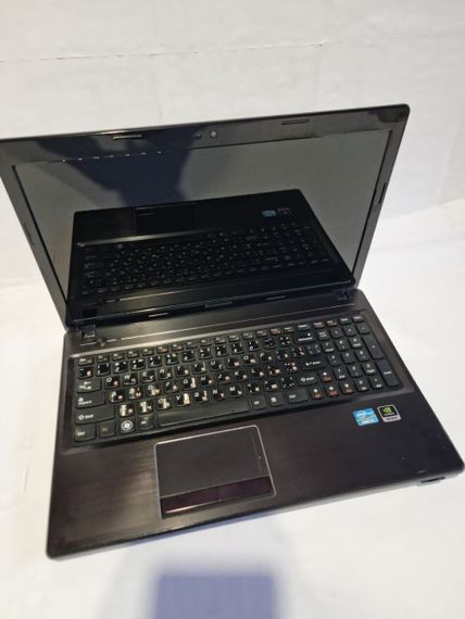 Ноутбук Б-клас Lenovo G580 / 15.6" (1366x768) TN / Intel Core i3-2328M (2 (4) ядра по 2.2 GHz) / 8 GB DDR3 / 80 GB HDD / nVidia GeForce GT 635M, 2 GB GDDR3, 128-bit / WebCam б/в | Зображення 2