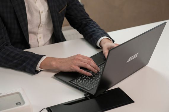 Ноутбук 2E  Imaginary 15 15.6FHD IPS AG/Intel i7-1165G7/32/1024F/int/DOS (NL50MU-15UA52) | Зображення 2