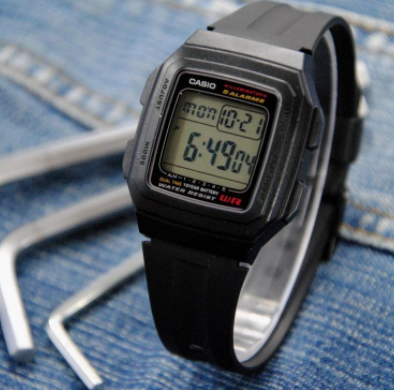 Спортивні чоловічі кварцові наручні годинники Casio оригінал Японія Collection F-201WA-1AEG з полімерним | Зображення 2