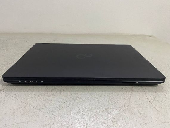 Нетбук Б-клас Fujitsu LifeBook U727 / 12.5" (1920x1080) IPS / Intel Core i5-6200U (2 (4) ядра по 2.3 - 2.8 GHz) / 8 GB DDR4 / 128 GB SSD / Intel HD Graphics 620 / WebCam б/в | Зображення 7