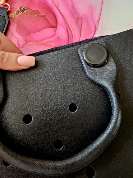 Идеальная черная сумка в стиле CROCS: Прочная, Стильная и Универсальная! | Зображення 3
