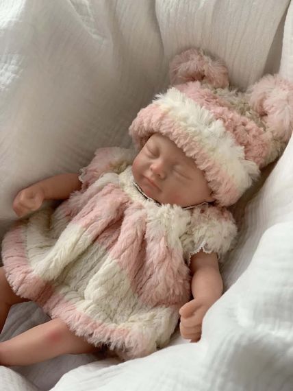 Силиконовая Коллекционная Кукла Девочка Пинки из Мягкого Литого Силикона Полностью Анатомическая Высота 28 см | Зображення 2