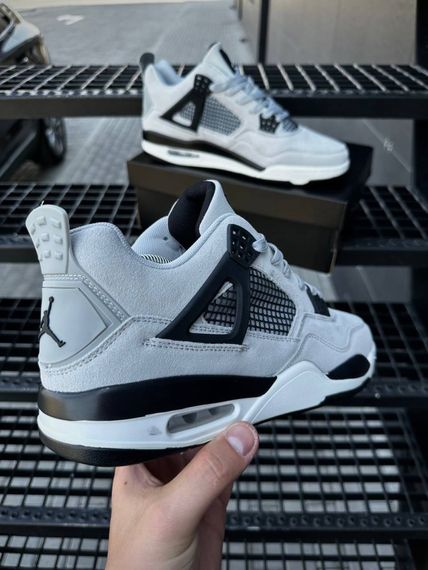 Кросівки Nike Air Jordan 4 Retro, замша (light gray) | Зображення 7