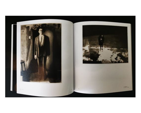 Книга фотоработы известных фотографов Sarah Moon: PassePresent книги о фэшн фотографии Сары Мун | Зображення 1