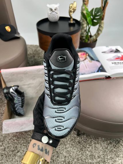 Кросівки Air Max Plus Grey Black Silver , текстиль , В'єтнам 40 25.5 см | Зображення 3