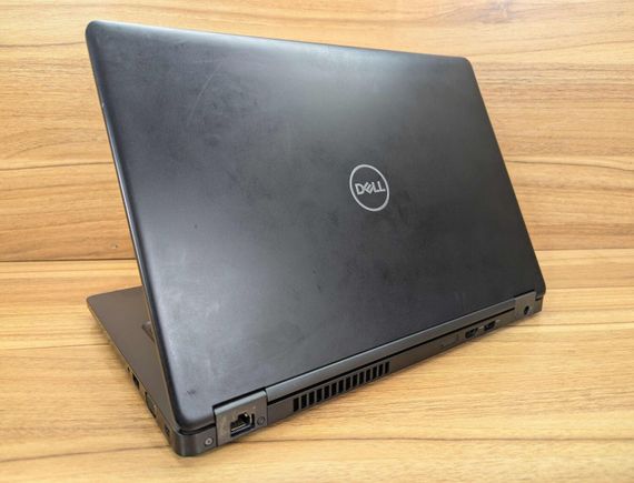 Ігровий ноутбук Dell Latitude 5491 / 14" (1920x1080) IPS / Intel Core i7-8850H (6 (12) ядра по 2.6 - 4.3 GHz) / 16 GB DDR4 / 512 GB SSD / nVidia GeForce MX130, 2 GB GDDR5, 64-bit / WebCam / Windows 10 б/в + Подарунок Бездротова миша / USB | Зображення 6