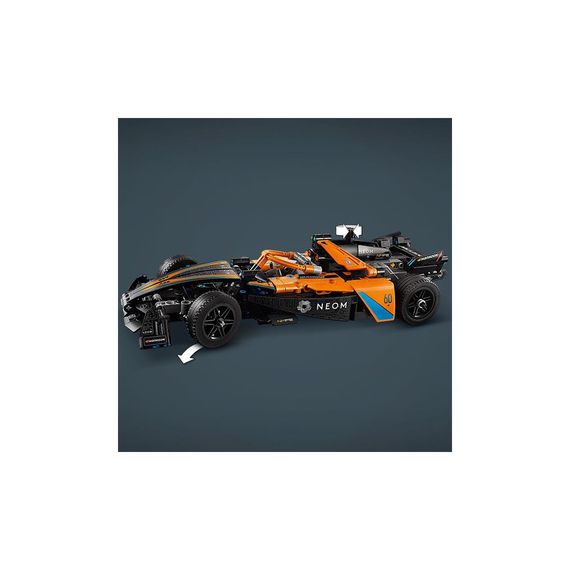 Конструктор LEGO Автомобіль для перегонів NEOM McLaren Formula E 452 деталі (42169) | Зображення 4