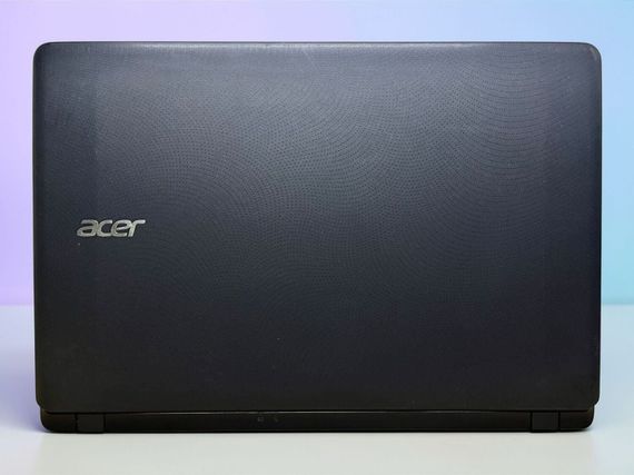 Ноутбук Acer Aspire ES1-533 / 15.6" (1366x768) TN / Intel Pentium N4200 (4 ядра по 1.1 - 2.5 GHz) / 4 GB DDR3 / 120 GB SSD / Intel HD Graphics 505 / WebCam б/в | Зображення 3