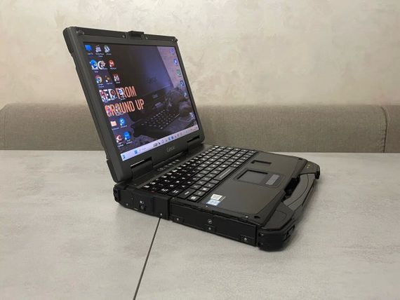 Защищенный ноутбук Getac B300 G6 / 13.3" (1024x768) TN Touch / Intel Core i7-6500U (2 (4) ядра по 2.5 - 3.1 GHz) / 8 GB DDR4 / 500 GB HDD / Intel HD Graphics 520 / DVD-RW / Fingerprint / 4G LTE / GPS б/у | Зображення 3