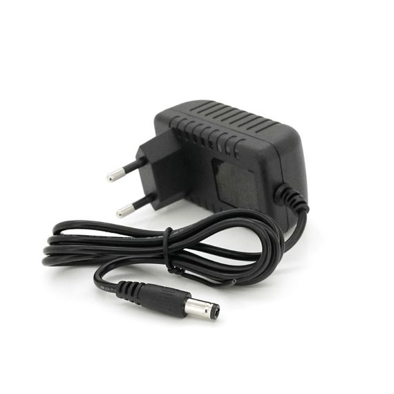 Зарядное устройство для аккумуляторов Li-ion 4.2V 1.5A,штекер 5.5,BOX