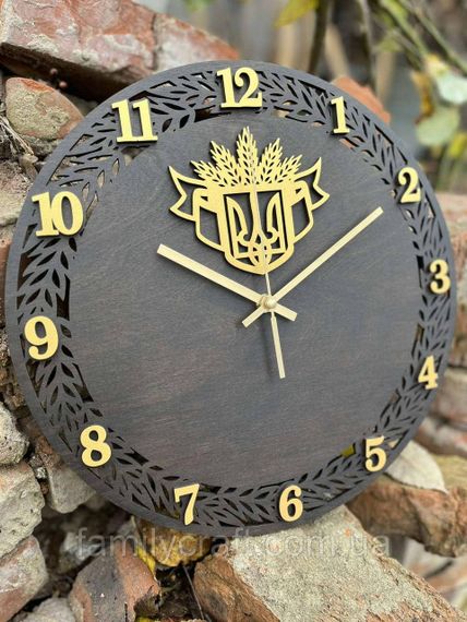Настенные часы из дерева с гербом Украины Патриотические часы из фанеры | Зображення 5