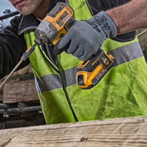 Шуруповерт аккумуляторный ударный бесщеточный 205Нм DeWALT DCF887N | Зображення 2