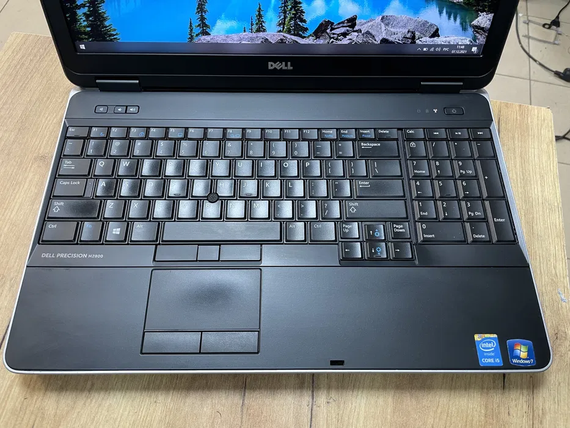Ноутбук Dell Precision m2800 15.611 FHD core i5 4210M/8gb/240SSD/Radeon W4170M | Зображення 3