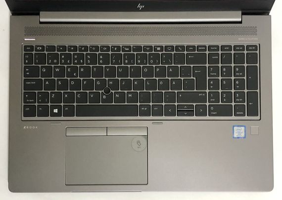 Мобільна робоча станція HP ZBook 15u G5 / 15.6" (1920x1080) IPS / Intel Core i7-8650U (4 (8) ядра по 1.9 - 4.2 GHz) / 16 GB DDR4 / 256 GB SSD / AMD Radeon Pro WX 3100, 2 GB DDR5, 128-bit / WebCam / Win 11 Pro б/в  + Подарунок Накопитель Kingston 64GB | Зображення 7