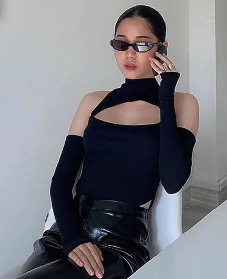 Женское боди в рубчик с вырезом на груди и длинными рукавами LF1101 размер 42/46 цвет черный | Зображення 2