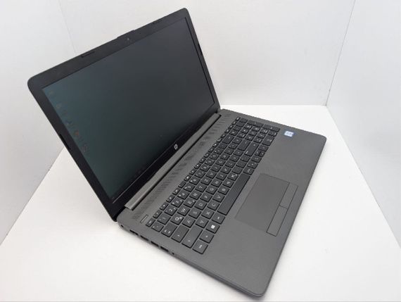 Ноутбук HP 250 G6 / 15.6" (1920x1080) TN / Intel Core i3-7020U (2 (4) ядра по 2.3 GHz) / 8 GB DDR4 / 128 GB SSD / Intel HD Graphics 620 / WebCam / DVD-ROM б/в | Зображення 5