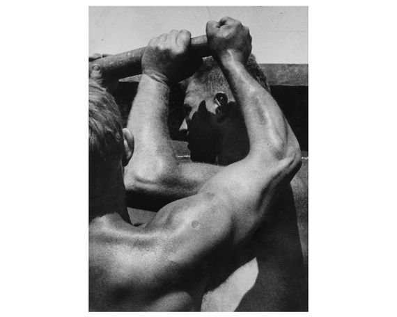 Книги о фотографах Эдвард Стейхен Edward Steichen. The Family of Man фотоискусство книги с иллюстрациями | Зображення 8