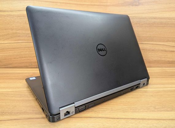 Ультрабук Dell Latitude E5470 / 14" (1920x1080) IPS Touch / Intel Core i5-6440HQ (4 ядра по 2.6 - 3.5 GHz) / 8 GB DDR4 / 256 GB SSD / Intel HD Graphics 530 / WebCam / Windows 10 б/у + Подарок Флэш-накопитель USB 32 GB | Зображення 6