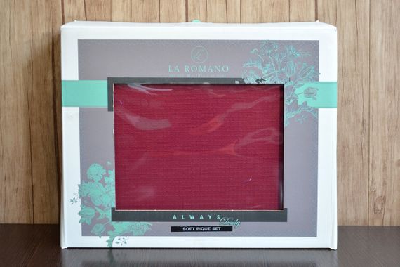Комплект постельного белья с вафельным пледом La Romano Soft Pique 230×250, Бордовый | Зображення 1