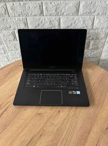Ноутбук Сенсорний Samsung NP940Z5L 15,6" 4K i7 6700HQ 16Gb SSD 256Gb GTX 950M Б/В | Зображення 1