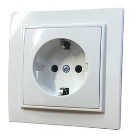 Розетка внутрішній установки 1-а з/к біла IP20 Malta Ny95000958