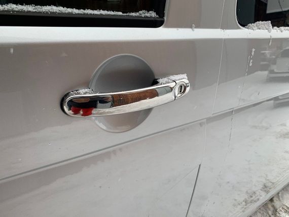 Накладки на ручки (нержавейка) 4 штуки. Carmos - Турецкая сталь для Volkswagen T5 Transporter 2003-2010 гг | Зображення 7