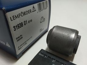 Сайлентблок заднього поперечного важеля FORD/MAZDA/VOLVO, Lemforder (31938 01)