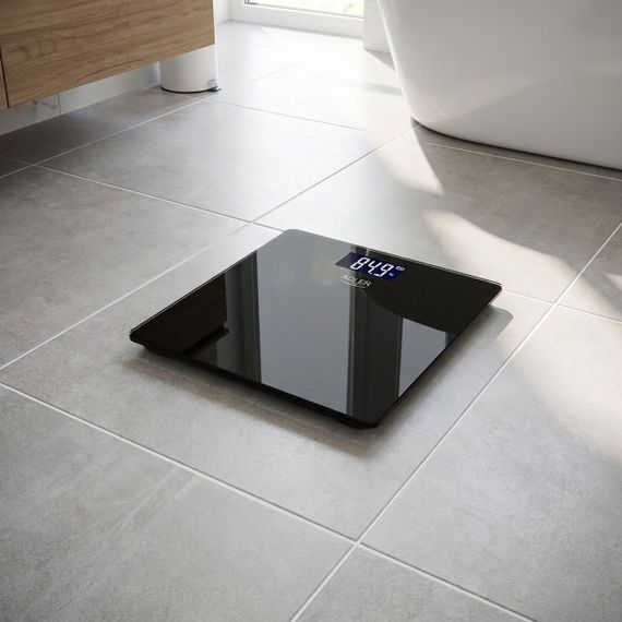 Весы напольные электронные стеклянные аккумуляторные Adler AD 8194 черные до 180 кг с высокой точностью | Зображення 2